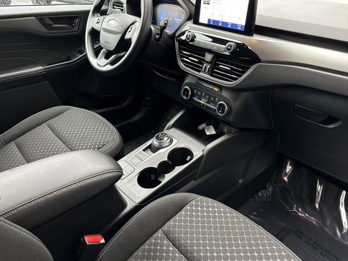 Used 2025 Ford Escape Active image 18