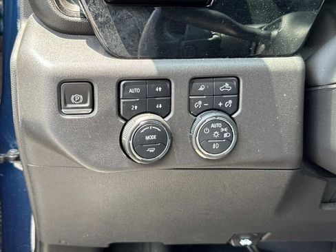 Used 2023 Chevrolet Silverado 1500 ZR2 AWD/4WD image 28