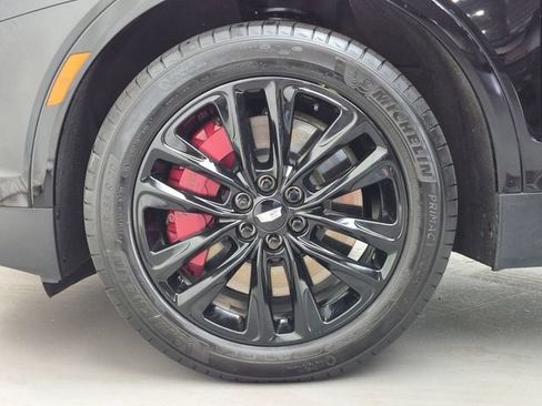 Certified 2023 Cadillac XT5 Sportv w/ LPO, Floor Liner Package AWD/4WD image 29