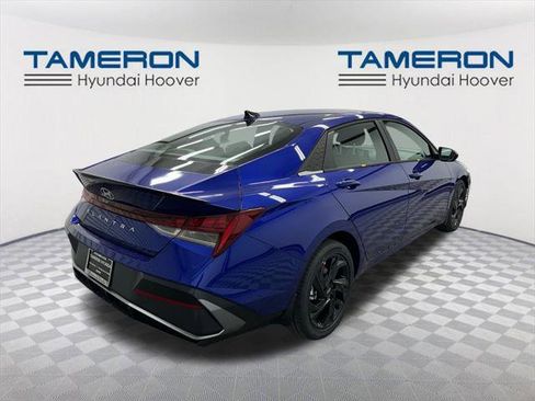 New 2026 Hyundai Elantra SEL Sport image 5