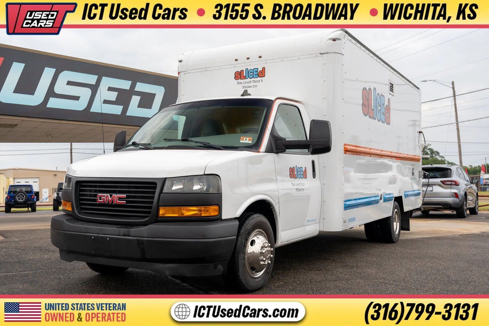 Used 2018 GMC Savana 3500 Extended w/ Driver Convenience Package RWD image 9