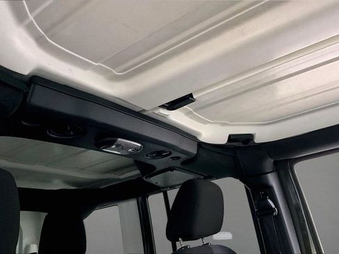 Used 2015 Jeep Wrangler Unlimited Sport w/ Quick Order Package 24S image 26