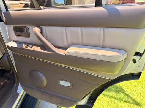 Used 1995 Toyota Land Cruiser AWD/4WD image 13