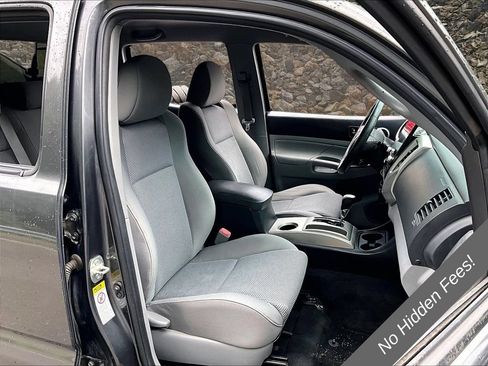 Used 2012 Toyota Tacoma 4x4 Double Cab w/ TRD Sport Upgrade Pkg image 6