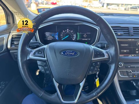 Used 2016 Ford Fusion Energi SE image 26
