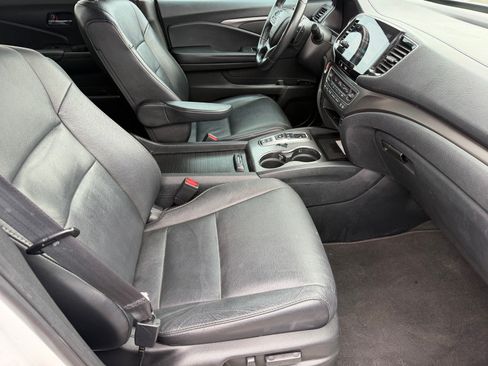 Used 2022 Honda Pilot Special Edition image 12