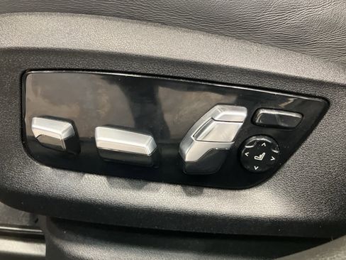 Used 2019 BMW M5 w/ Executive Package image 12