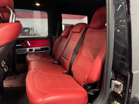 Used 2024 Mercedes-Benz G 550 image 16
