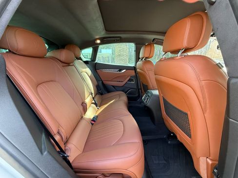 Certified 2022 Maserati Levante Modena image 23