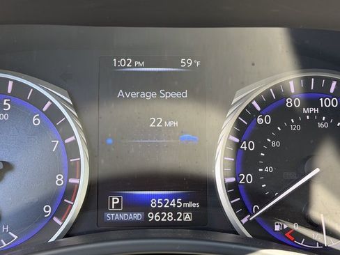 Used 2015 INFINITI Q50 Premium w/ Deluxe Touring Package image 11