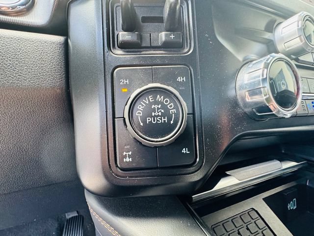 Used 2024 Ford F250 Platinum w/ Tremor Off-Road Package AWD/4WD image 17