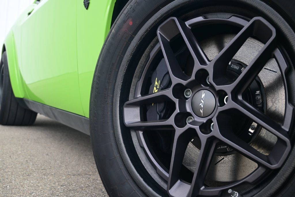 Used 2023 Dodge Challenger SRT Hellcat Redeye RWD image 2