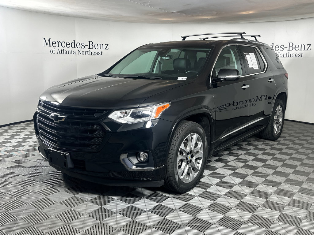 Used 2020 Chevrolet Traverse Premier w/ LPO, 'HIT The Road' Package FWD image 3