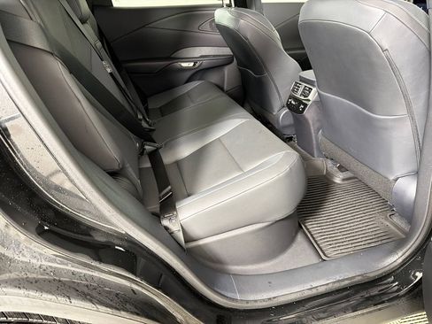 Used 2025 Lexus RX 350 FWD w/ Accessory Package image 15