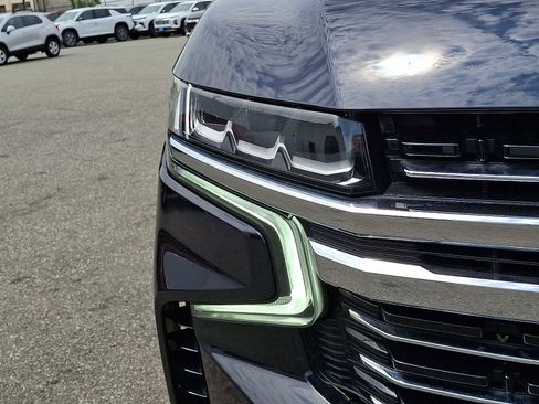 Used 2022 Chevrolet Tahoe LT w/ LT Signature Package AWD/4WD image 8
