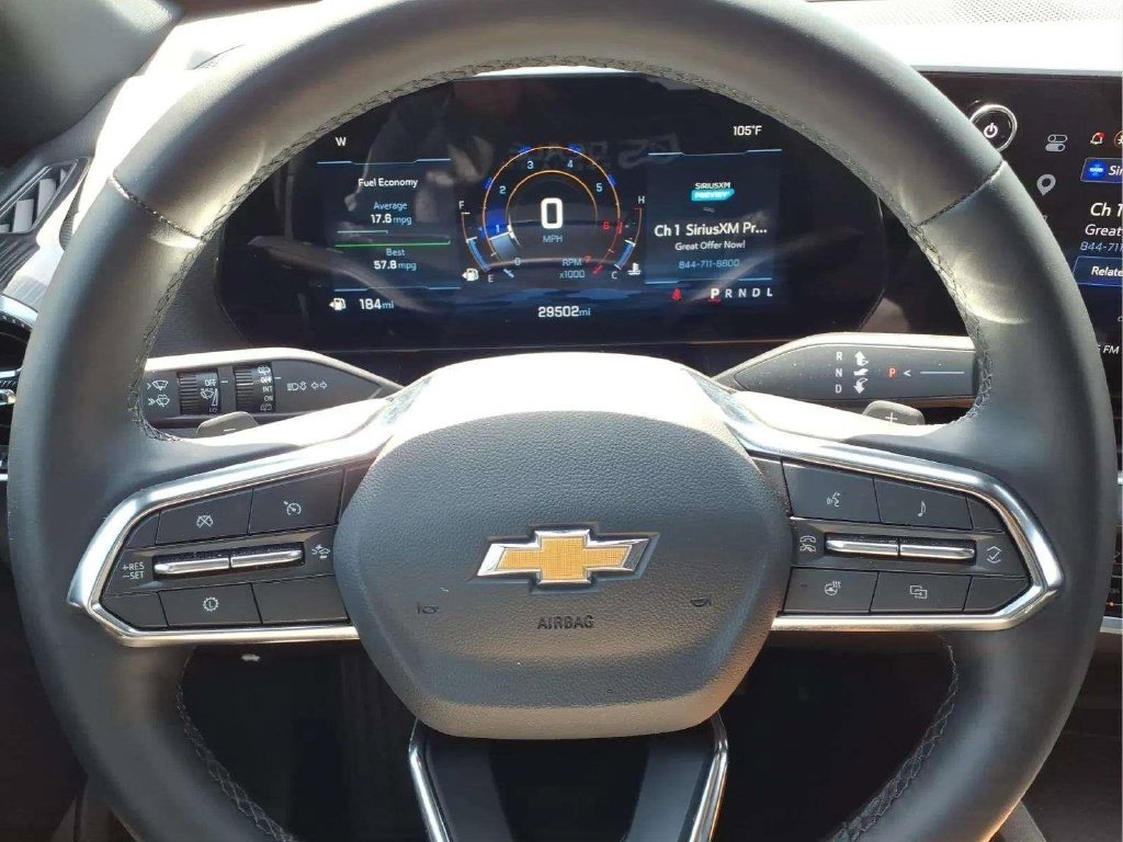 Used 2026 Chevrolet Equinox LT FWD image 13