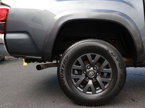 Used 2023 Toyota Tacoma SR5 RWD image 12