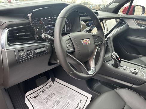 Used 2024 Cadillac XT6 Premium Luxury w/ Platinum Package image 25
