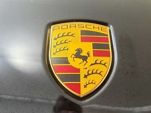 Used 2024 Porsche Macan S AWD/4WD image 31
