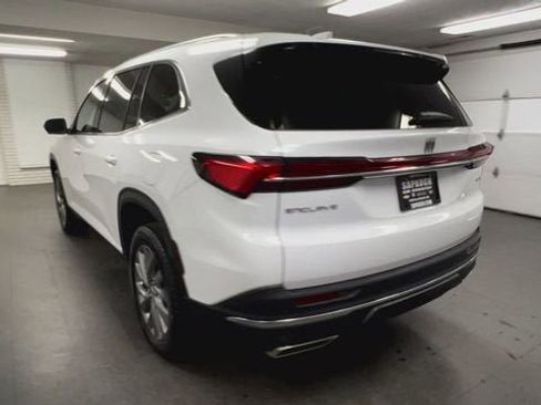 Certified 2026 Buick Enclave Preferred FWD image 7