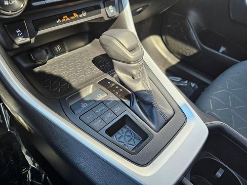 Certified 2025 Toyota RAV4 XLE w/ Convenience Package image 35