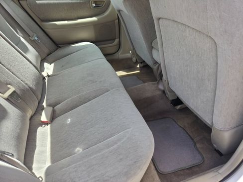 Used 2001 Toyota Avalon XL FWD image 28