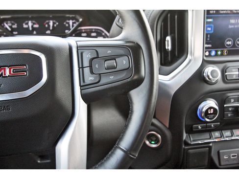 Used 2021 GMC Sierra 1500 Elevation RWD image 17