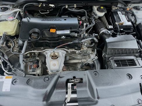 Used 2019 Honda Civic Sport image 27
