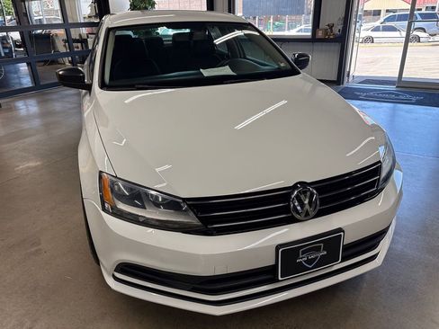 Used 2016 Volkswagen Jetta S FWD image 17