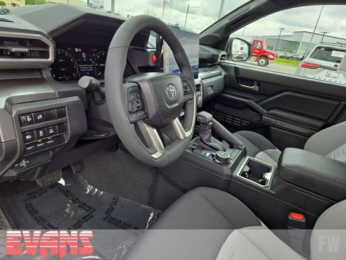 New 2026 Toyota Tacoma TRD Off-Road w/ TRD Off Road Upgrade Package AWD/4WD image 25