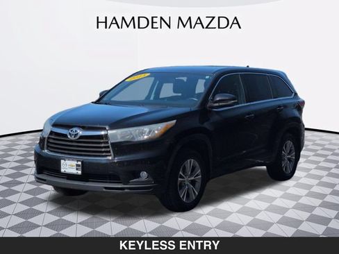 Used 2015 Toyota Highlander Plus AWD/4WD image 7