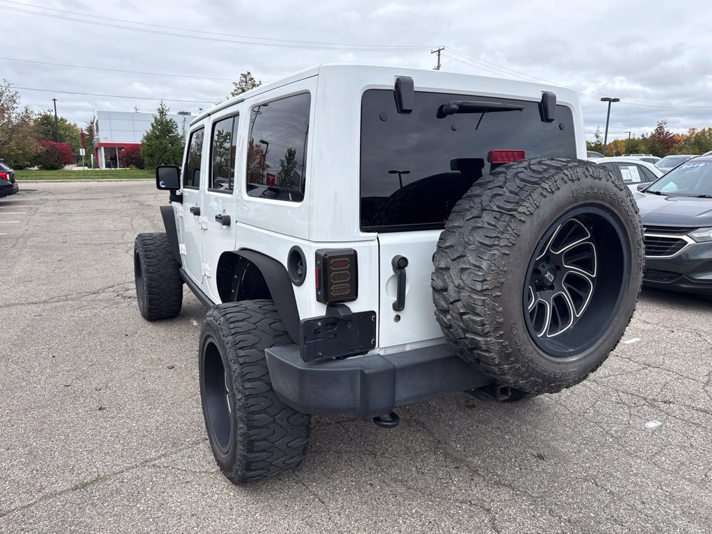 Used 2018 Jeep Wrangler Unlimited Rubicon w/ Cold Weather Group AWD/4WD image 7
