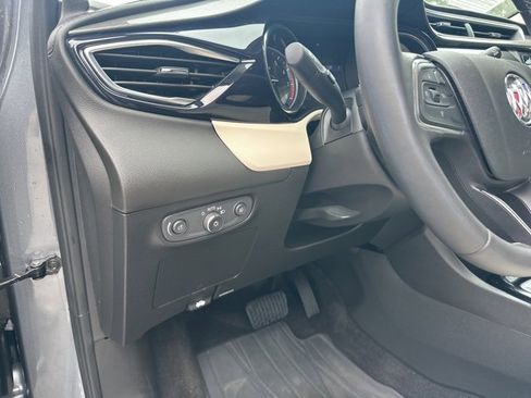 Used 2021 Buick Encore GX Preferred w/ Sport Touring Package image 12