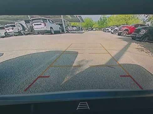 Used 2025 Buick Encore GX Preferred FWD image 11