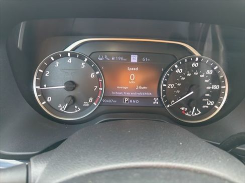 Used 2021 Nissan Titan SV w/ SV Convenience Package AWD/4WD image 19