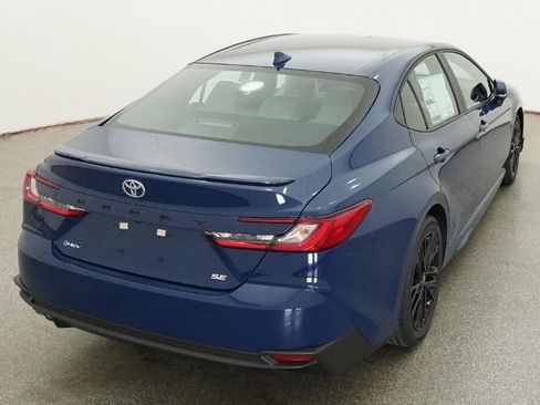 New 2026 Toyota Camry SE image 41