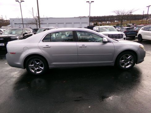 Used 2010 Chevrolet Malibu LT w/ Power Convenience Package image 11