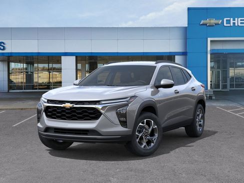 New 2026 Chevrolet Trax LT FWD image 7