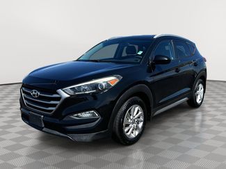Used 2017 Hyundai Tucson SE video 1