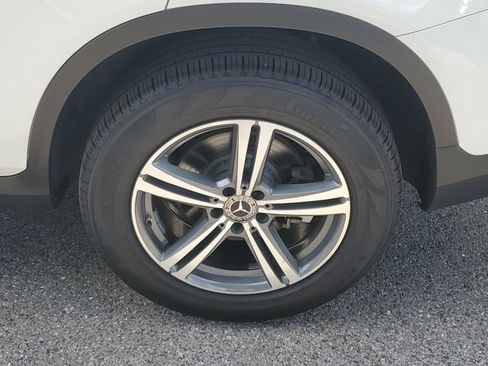 Used 2022 Mercedes-Benz GLC 300 image 13