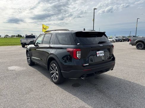 Used 2023 Ford Explorer ST-Line w/ Class IV Trailer Tow Package AWD/4WD image 7