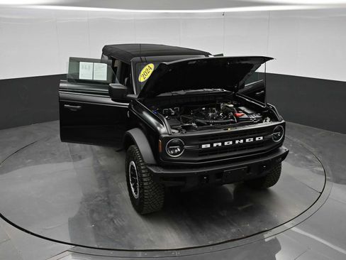 Used 2024 Ford Bronco Black Diamond w/ Sasquatch Package AWD/4WD image 41