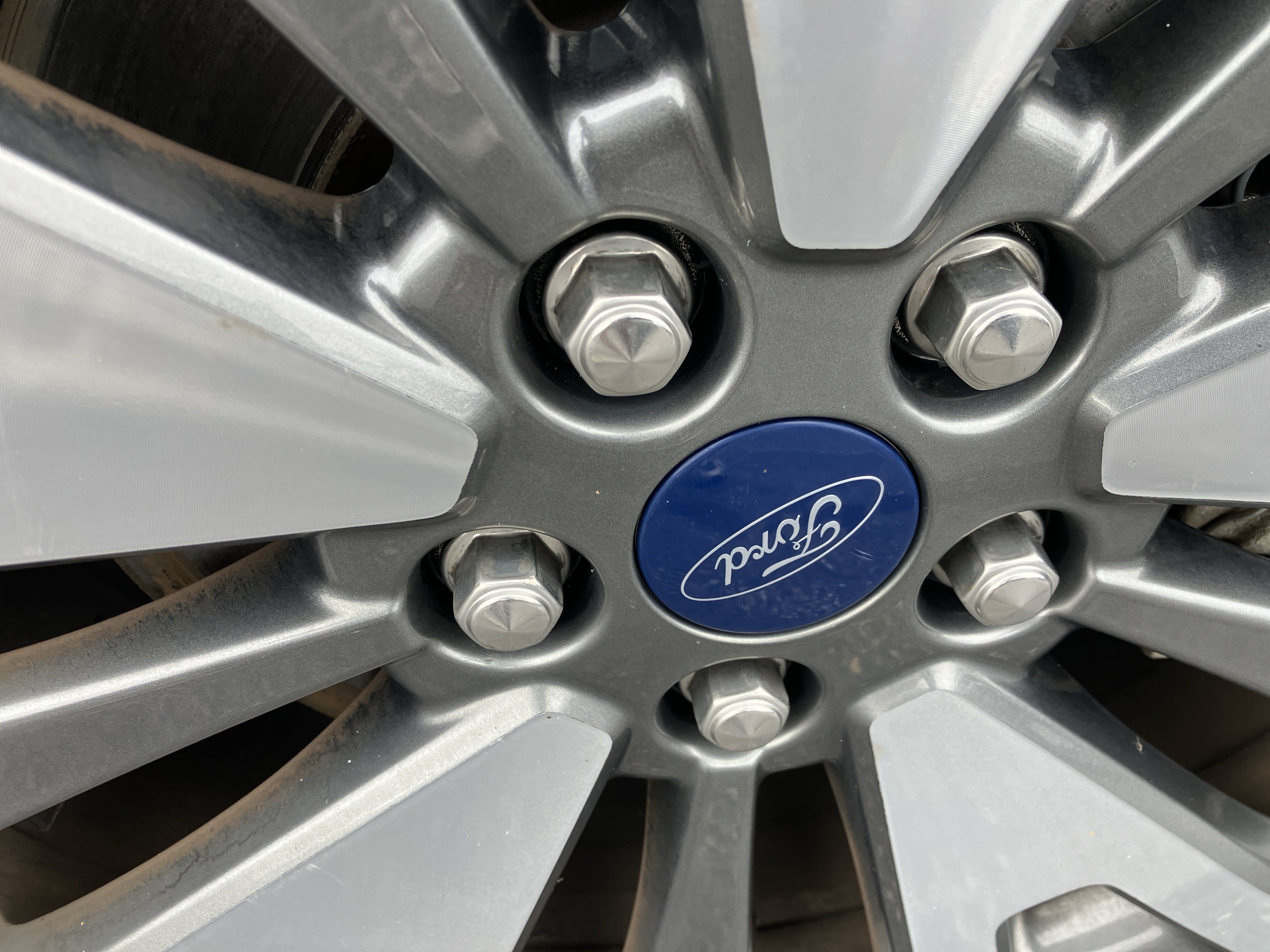 Used 2020 Ford Escape Titanium AWD/4WD image 6