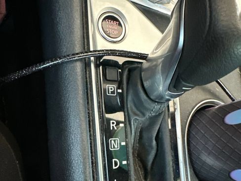 Used 2022 Nissan Altima 2.5 SV FWD image 30