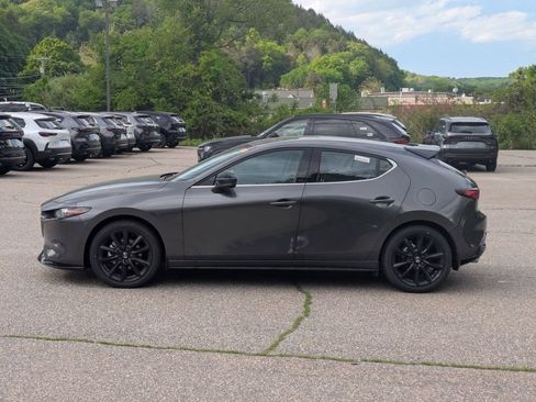 New 2026 MAZDA MAZDA3 Hatchback w/Premium Plus Pkg AWD/4WD image 6