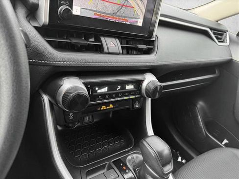 Used 2024 Toyota RAV4 LE image 15