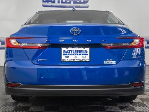 Certified 2025 Toyota Camry LE image 5