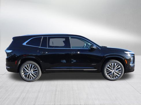 New 2026 Buick Enclave Avenir w/ Super Cruise Package image 8
