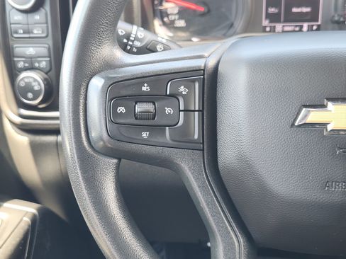 Used 2022 Chevrolet Silverado 1500 Custom AWD/4WD image 27