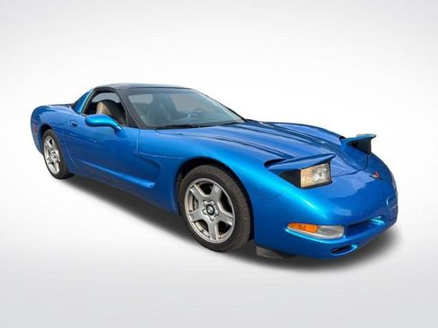 Used 1998 Chevrolet Corvette Coupe RWD image 8